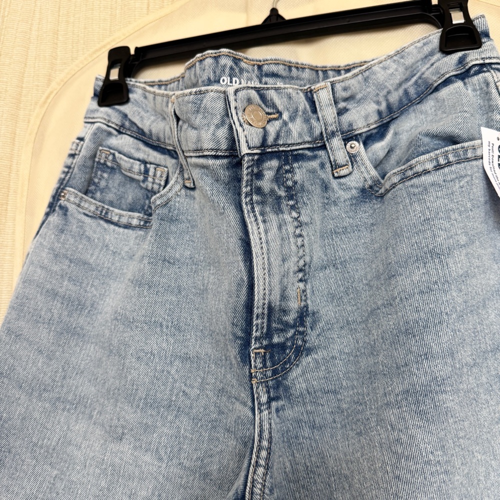 NWT Old Navy OG Loose High-Waisted Jeans Light Wash Size 10 Petite - Picture 7 of 8